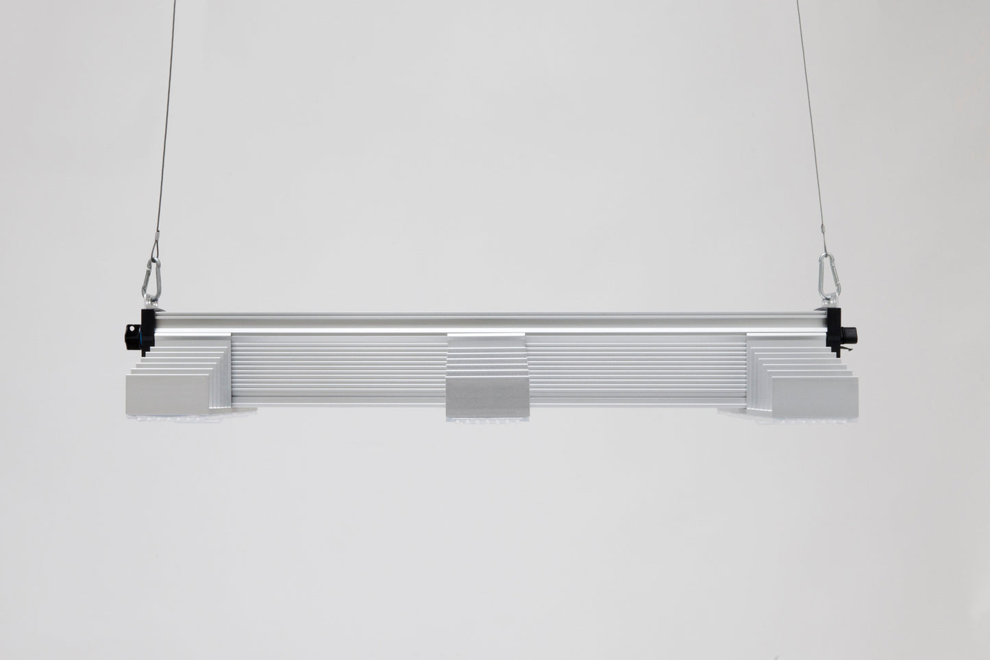 SANlight EVO 3-80 1.5 LED Leuchte 545 µmol/s bei 200 Watt