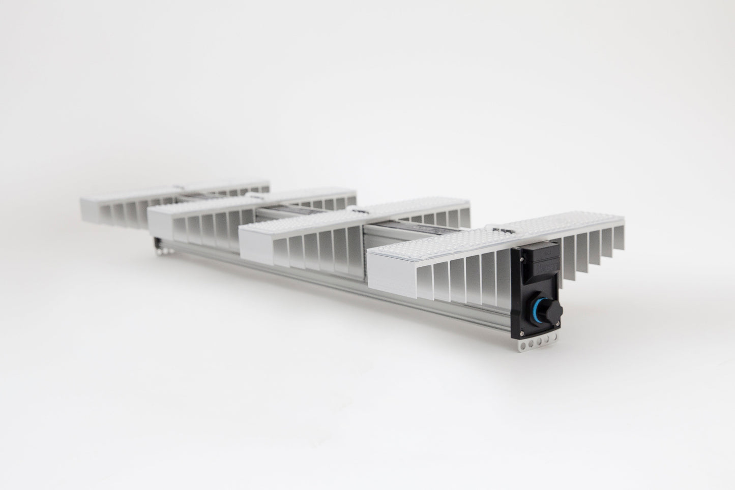 SANlight EVO 4-120 1.5 LED Leuchte 725µmol/s bei 265Watt