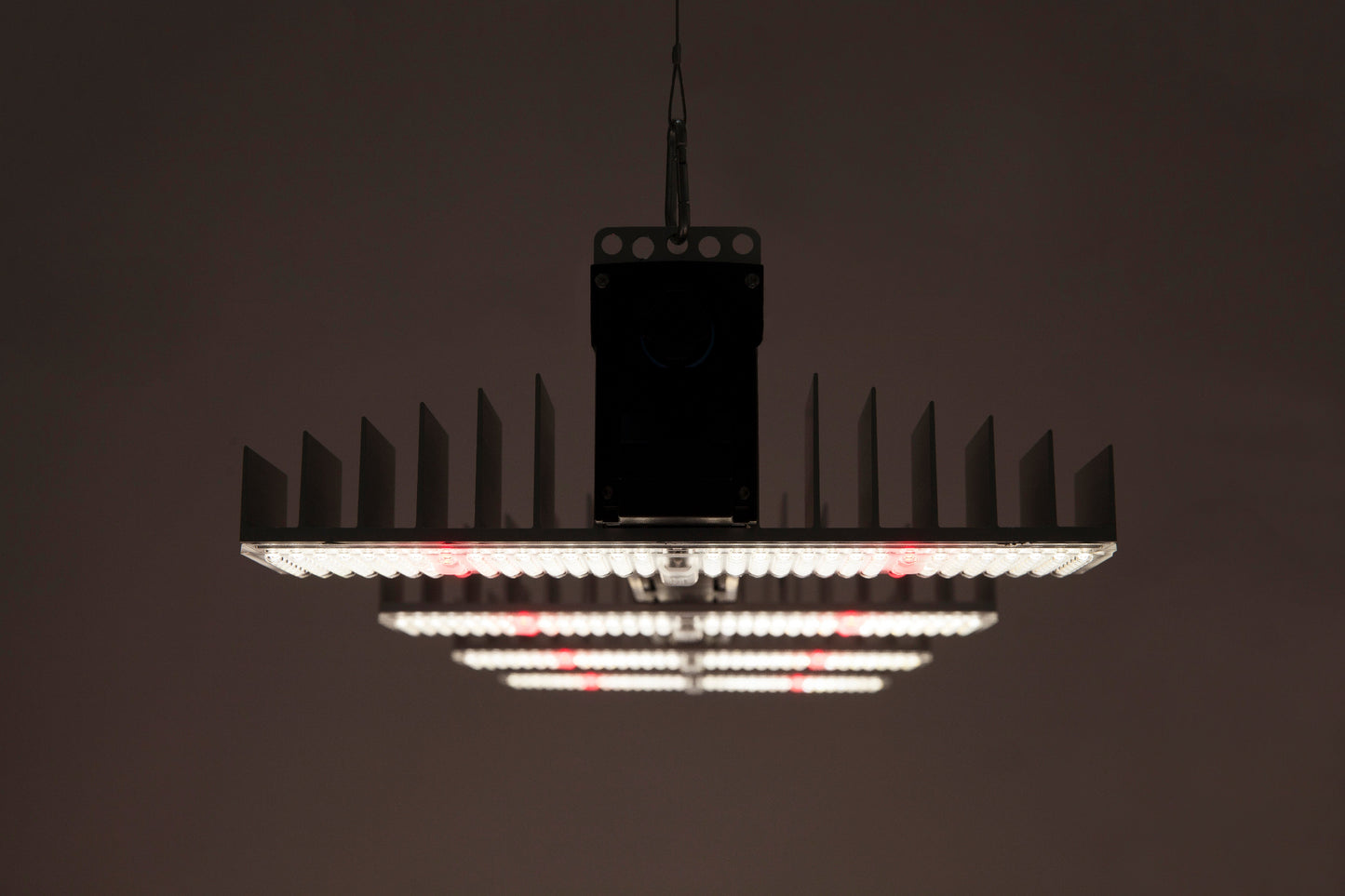SANlight EVO 4-120 1.5 LED Leuchte 725µmol/s bei 265Watt