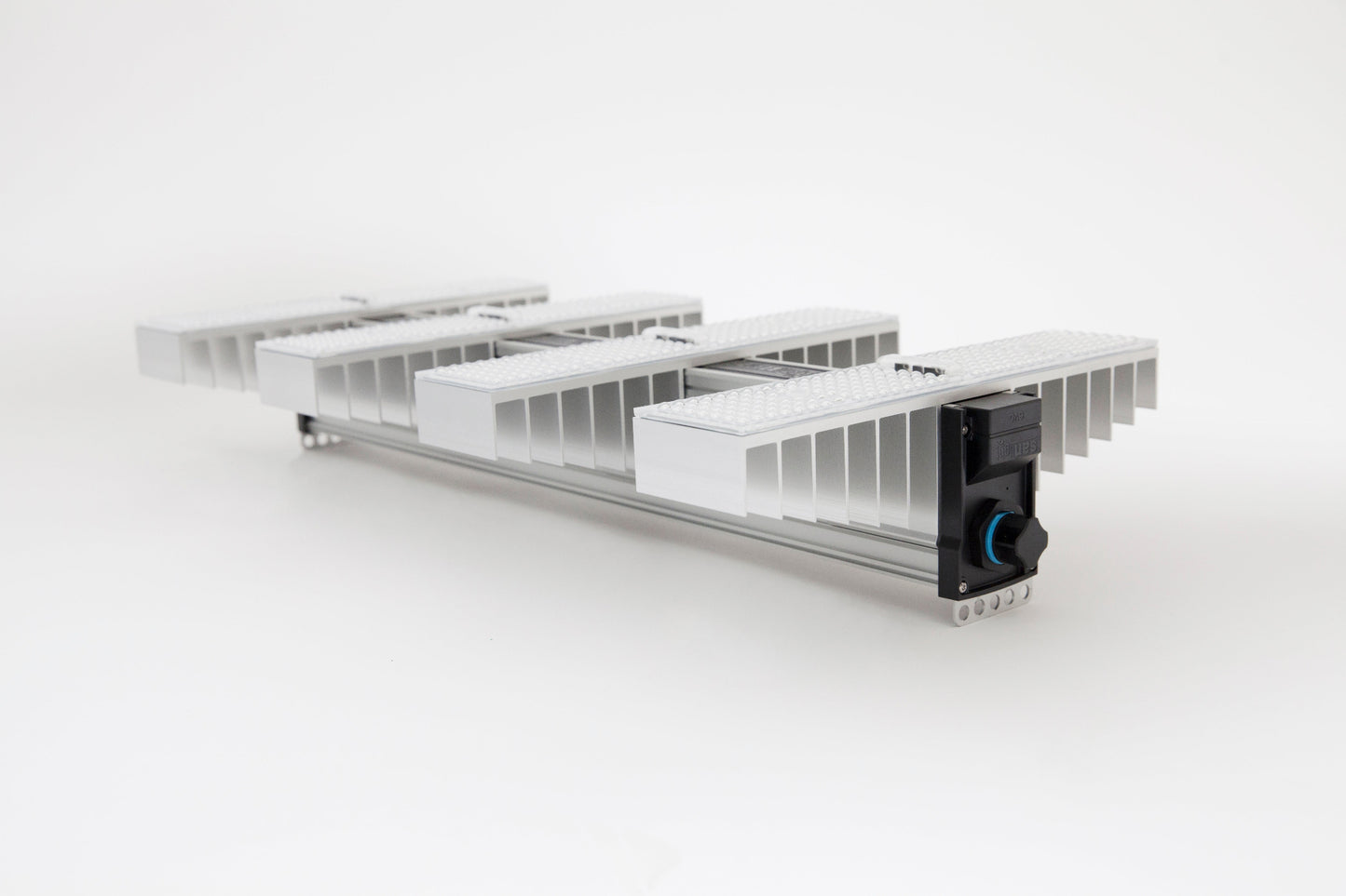 SANlight EVO 4-80 1.5 LED Leuchte 725µmol/s bei 265Watt