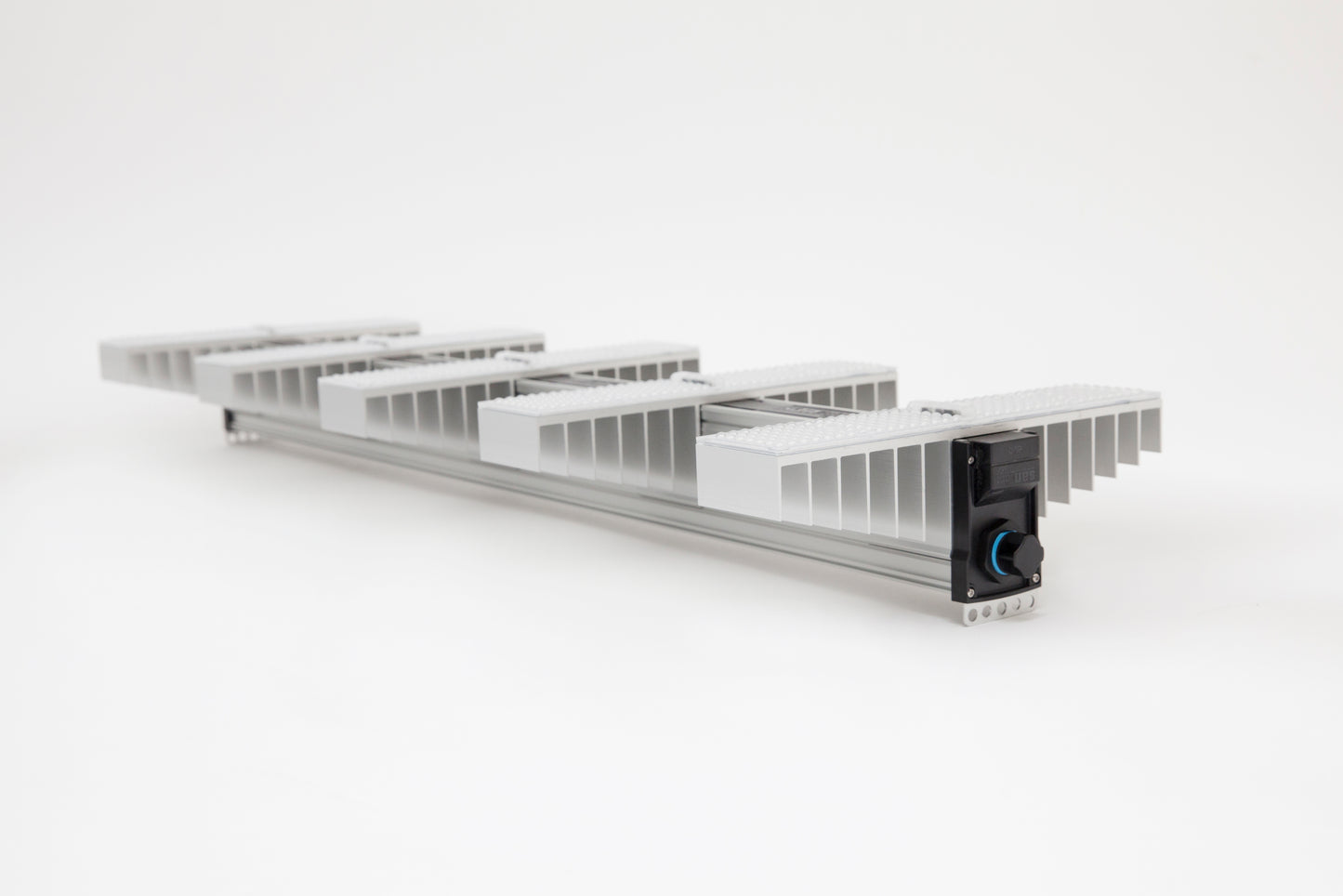Sanlight EVO 5-120 1.5 LED Leuchte 915 µmol/s bei 340 Watt