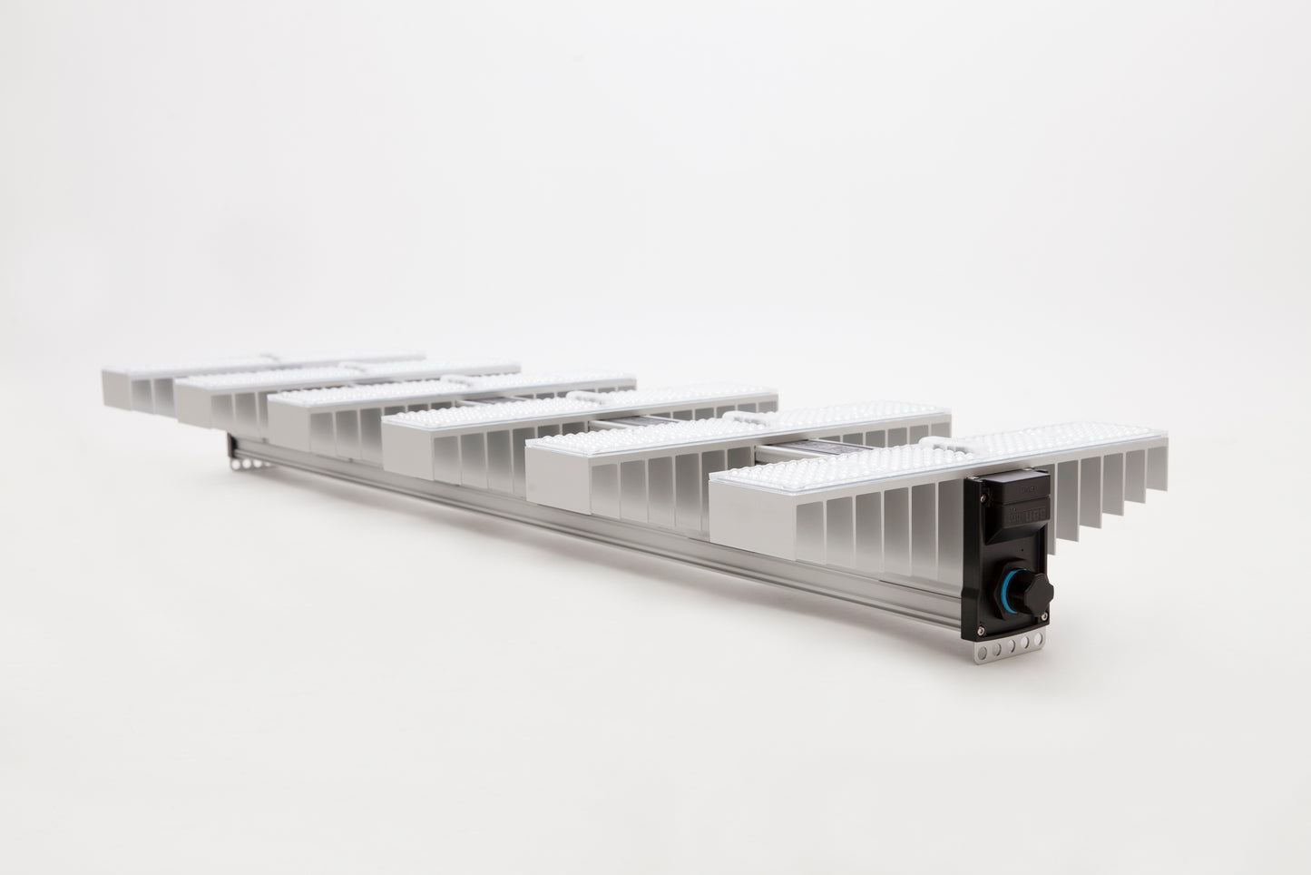 Sanlight EVO 6-120 1.5 LED Leuchte 1090 µmol/s bei 400 Watt